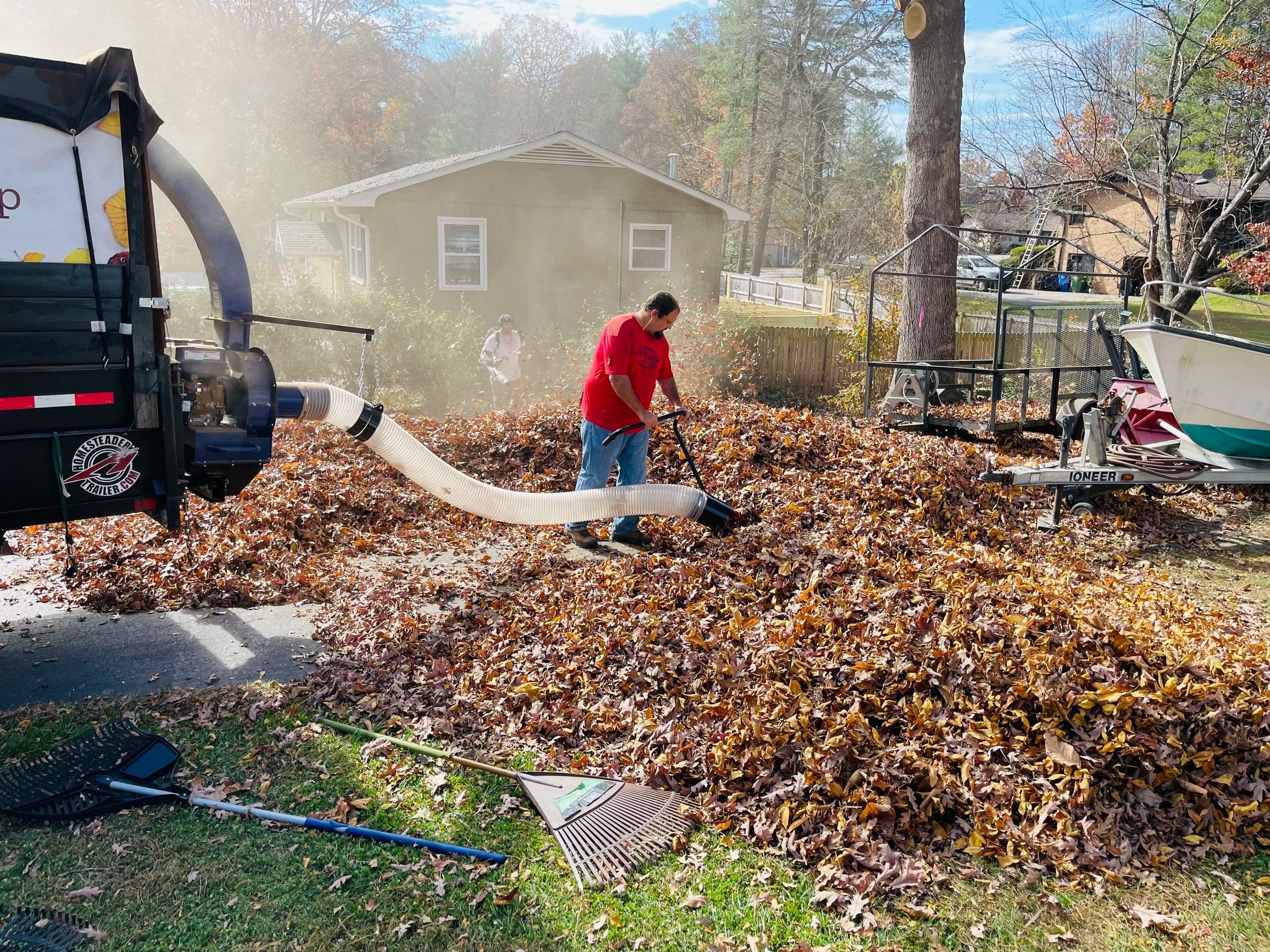 Leaf Removal in Middleton